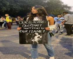 She was a part of the Global Climate Strike on 29 November and made people aware of global warming.